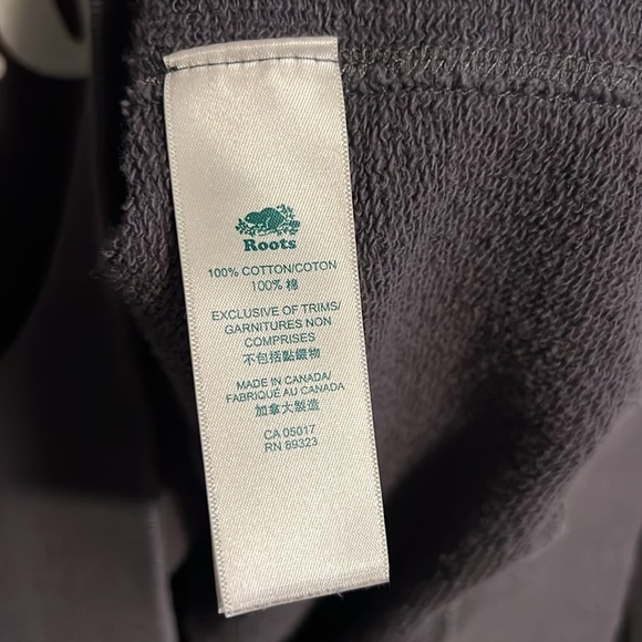 Vintage Roots Sweater (M) - Picture 5 of 8